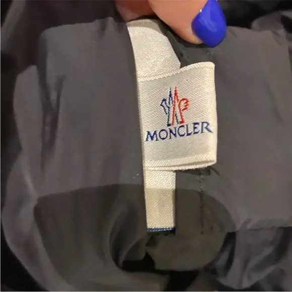 Black Moncler Jacket - Picture 7 of 10